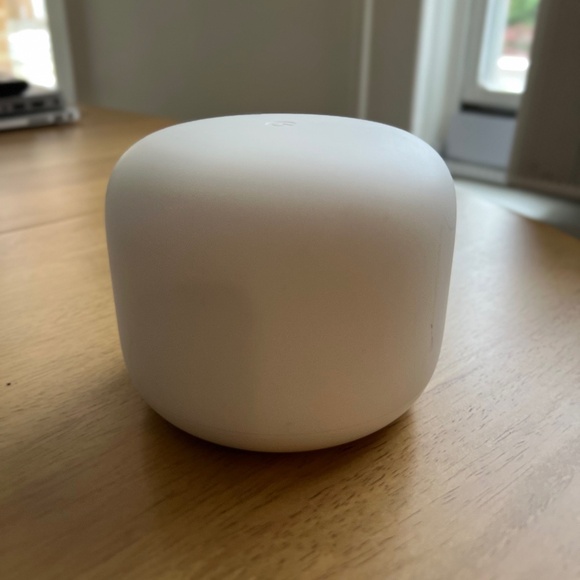 Google Nest WiFi-Mesh Router - Picture 1 of 2